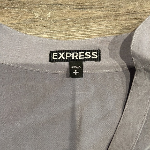 Express Blouse - Picture 3 of 4